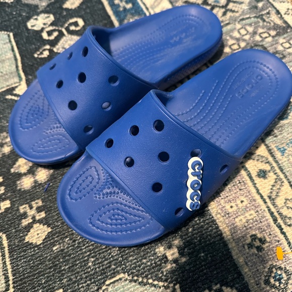 CROCS Royal Blue Slide Sandals M 4 W 6 NWOT - Picture 1 of 2